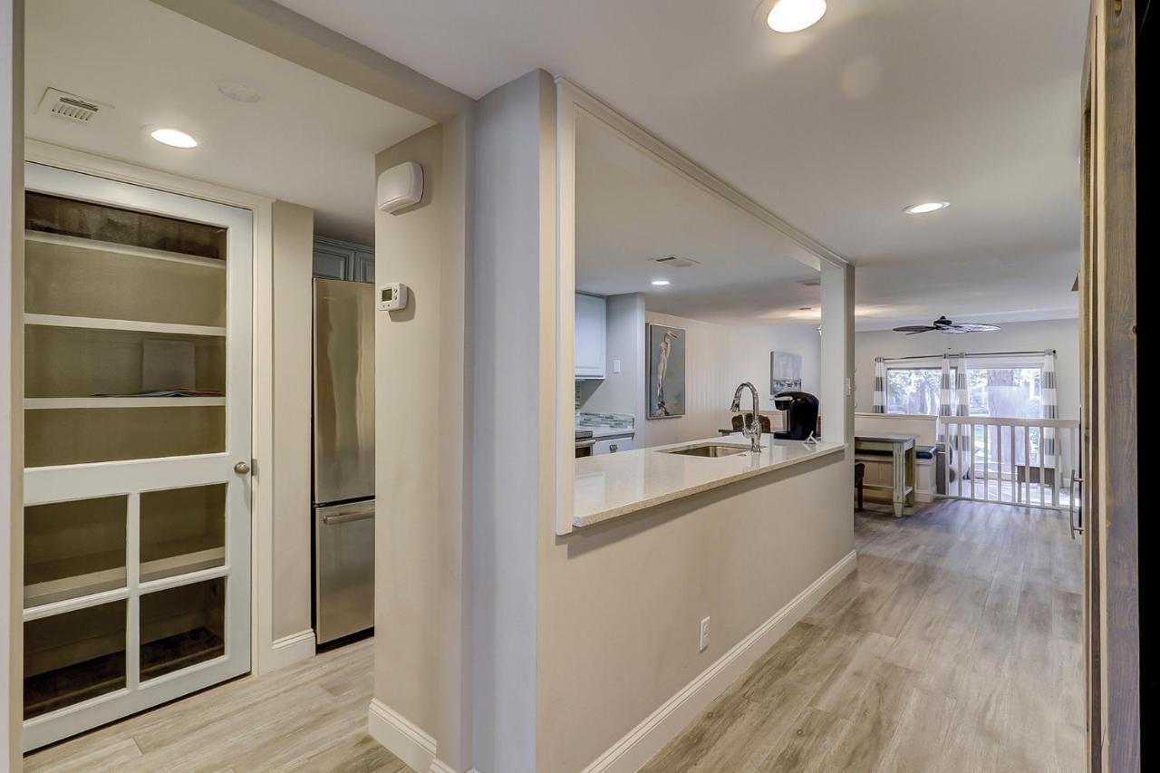 Luxury Updated New Kitchen New Floors, New Tvs, Bikes & Beach Gear Included 希爾頓黑德島 外观 照片