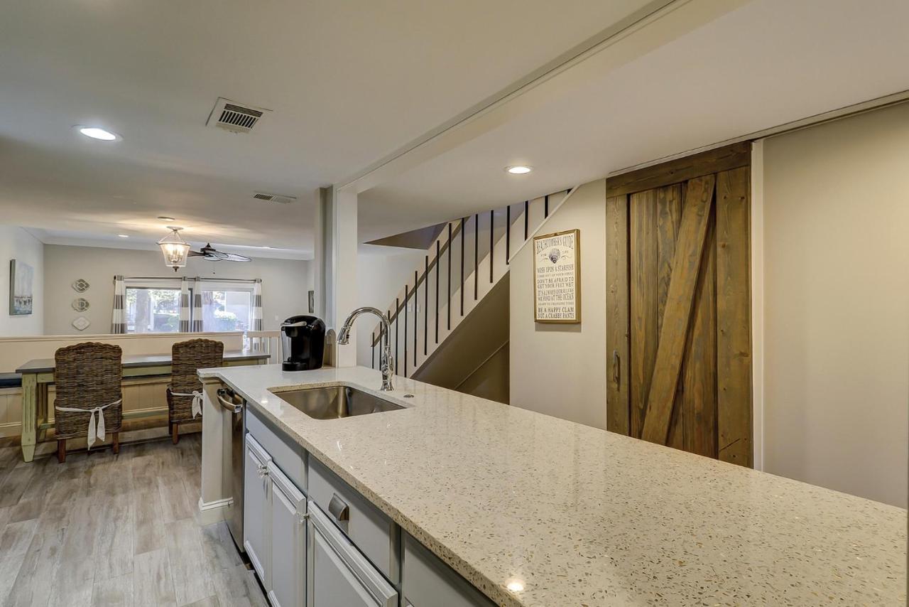 Luxury Updated New Kitchen New Floors, New Tvs, Bikes & Beach Gear Included 希爾頓黑德島 外观 照片